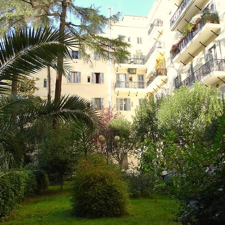 Appartamento Domus Dino Roma Esterno foto
